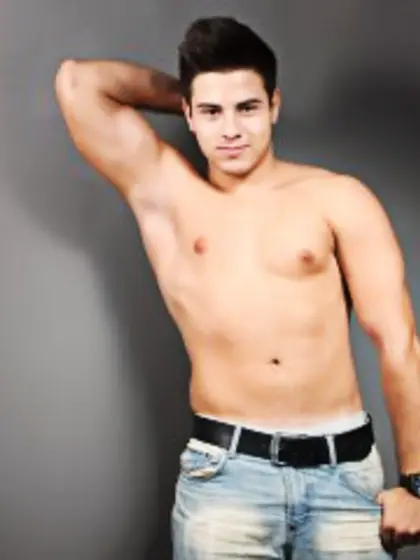 Brunette bryce perform anal