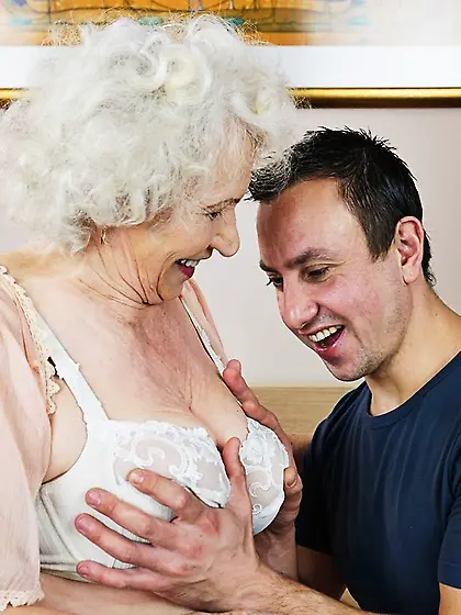 Hairy old blonde big tits