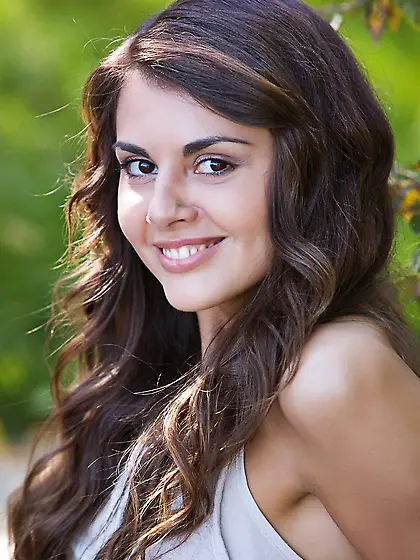 Dark-haired chick climbs a ladder and shows her wet pussy too Vi