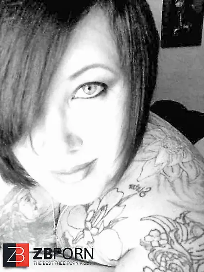 Tatted flesh stunners!