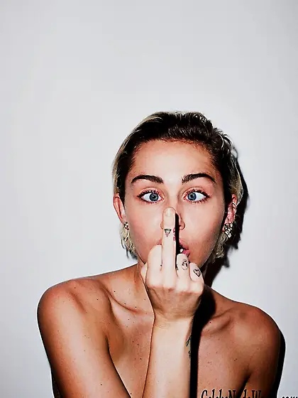 Miley Cyrus nude photoshoot