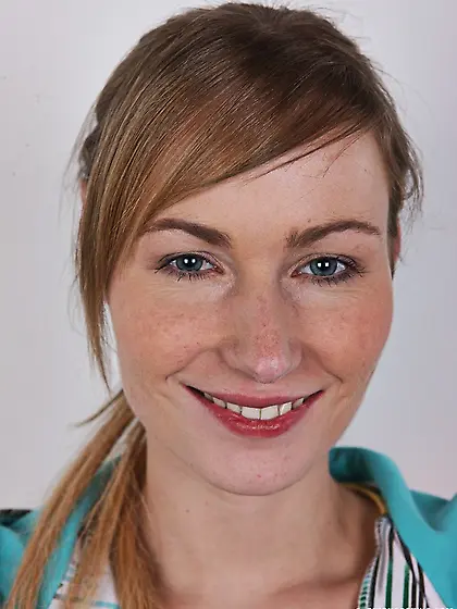 Cute married chick cheats and shows you her...