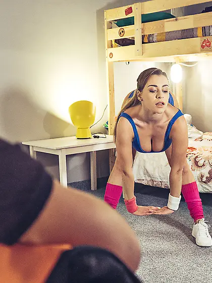 Josephine Jackson gets fucked in the laundry room