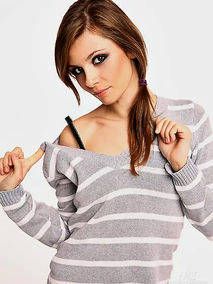 There are many babes who would like to look like delicious Paula