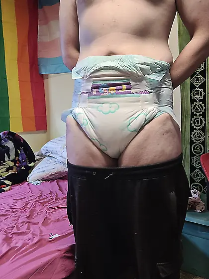 cute diapee pics