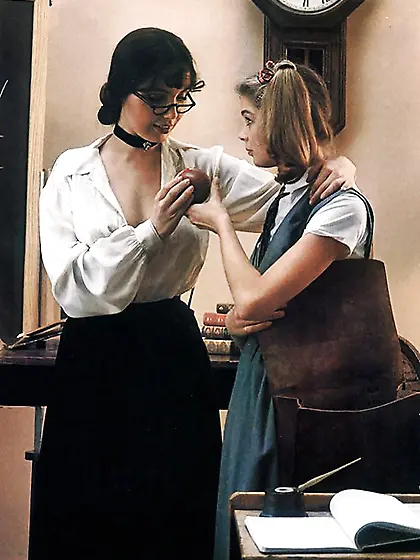 Classic HARDCORE Teenager Slapping