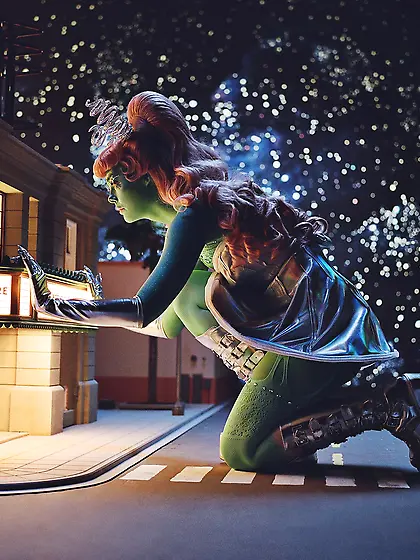 Elle Fanning - Margo's Got Money Trouble