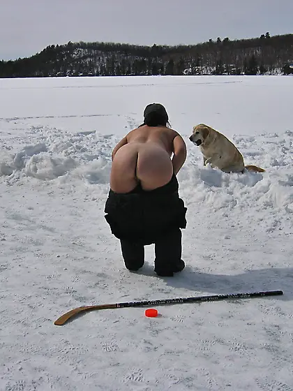 Liz busy getting naked in the snow