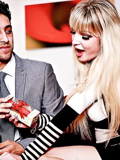 British lovely high heels cumshot