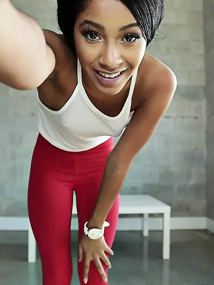 Yummy girlfriend blowjob