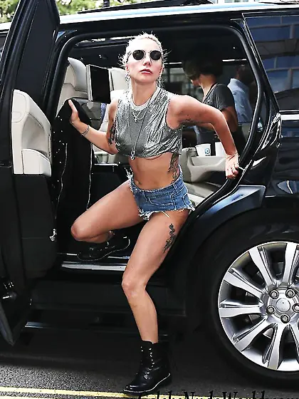 Underboob Photos of Lady Gaga
