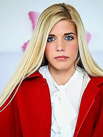 A personal session with Carmen Monet will leave you cumming