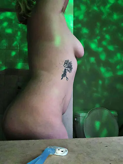 nudez of cousins,  ex's,  and besties file dump