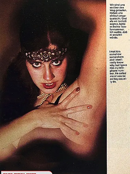 Retro chicks fucking hard in dirty threesomes