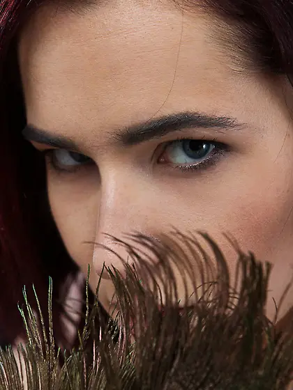 Kinky redhead tickles pussy