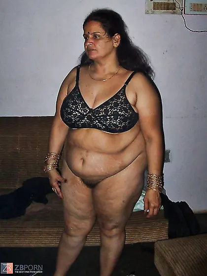 Indian PLUMPER Girls Mix Up