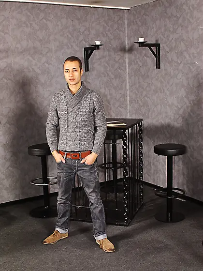 Brunette slut closed cage