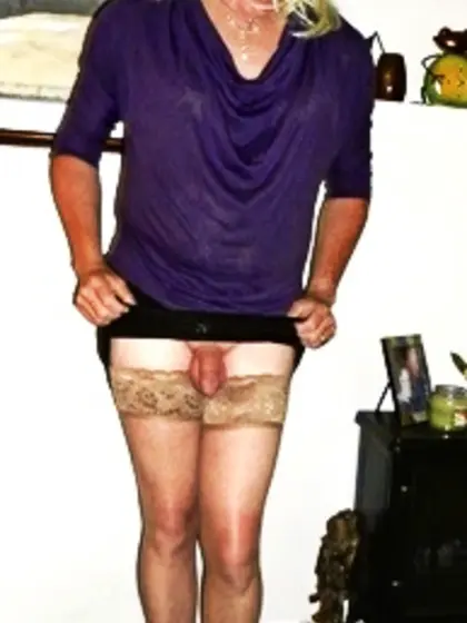 Sissy Lack has a little cocklet