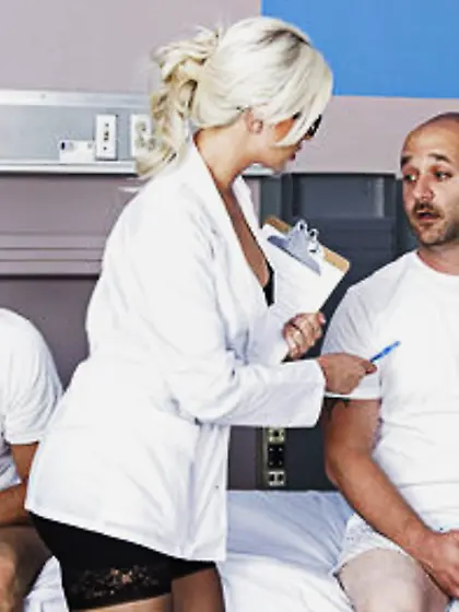 Doctor receives patient's erect cock in mouth but his sperm on h