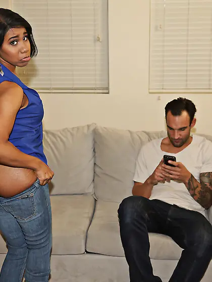 Sexy ebony with big naturals pleasures her tattooed lover in bed