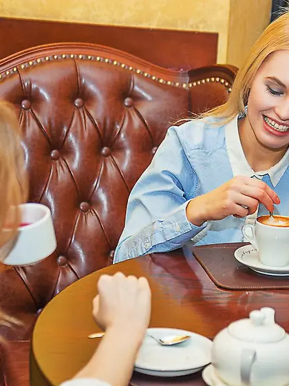 Black pantyhose babe Kimberly B doesn???t mind exposing her nake