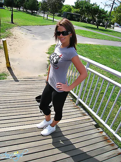 Ann Angel takes her hot black yoga pants outdoors and shows us h