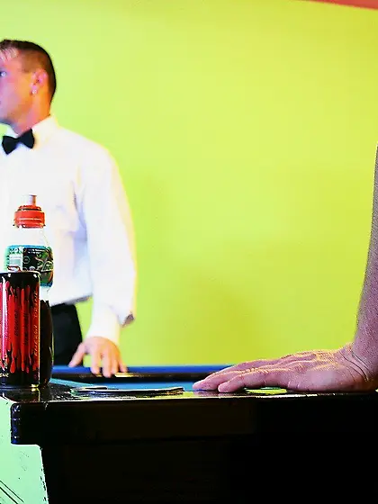 Behind the scenes of european porn actress Jasmine Luna Gold in