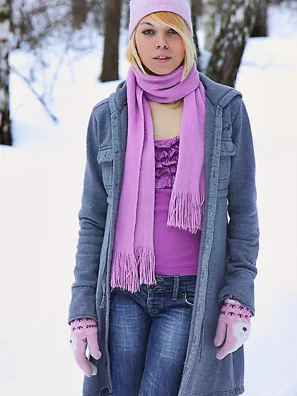 Sweet blonde is so hot that can melt the snow stripping down in