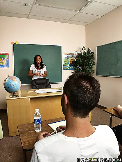 MILF in the making is going to get fucked in the classroom