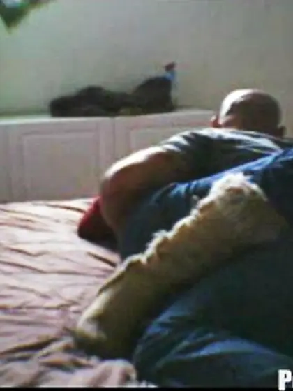 Skinny latina babe fucks