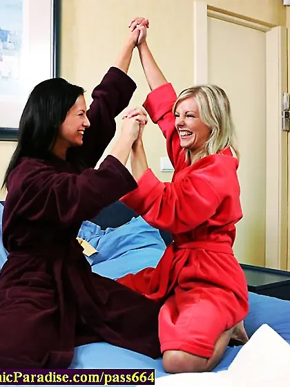 Sapphic Erotica comfortable lesbian girls