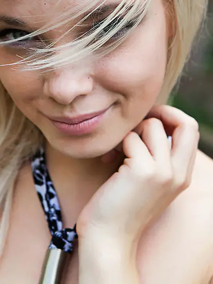 Gorgeous blonde shows tits