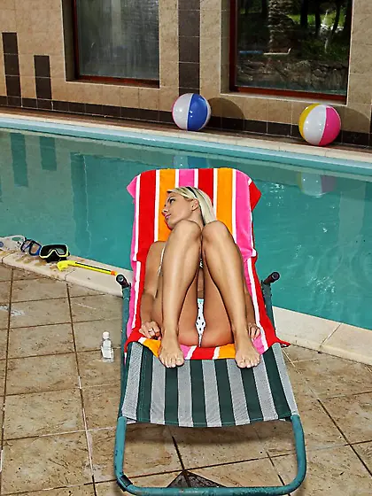 Prettiest blonde ever Pinky June relaxes by the pool and has ton
