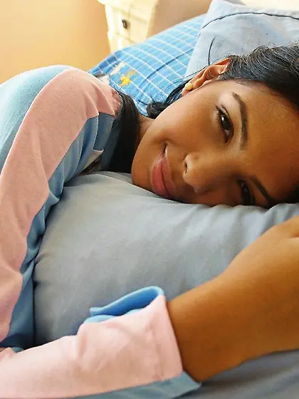 Teenage hottie Karla Spice taking pijamas off and showing sexy t