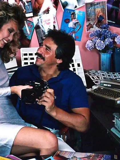 Gorgeous hairy bimbo brown