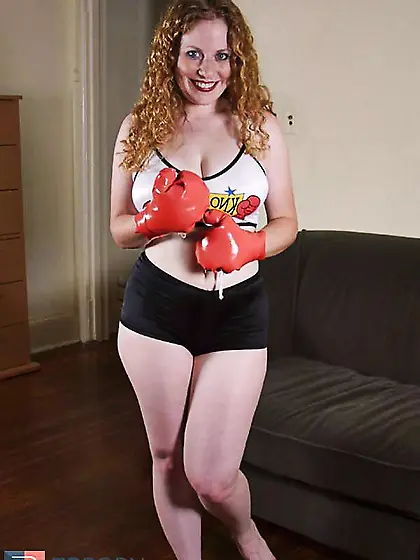 Redhead Huge-Titted Inexperienced Tiny Kira Is A Knock Out