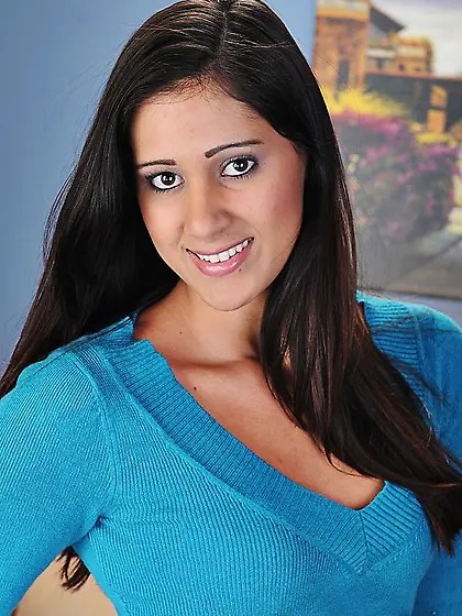 Black haired Cassandra Marie with A size tits and bald pussy str