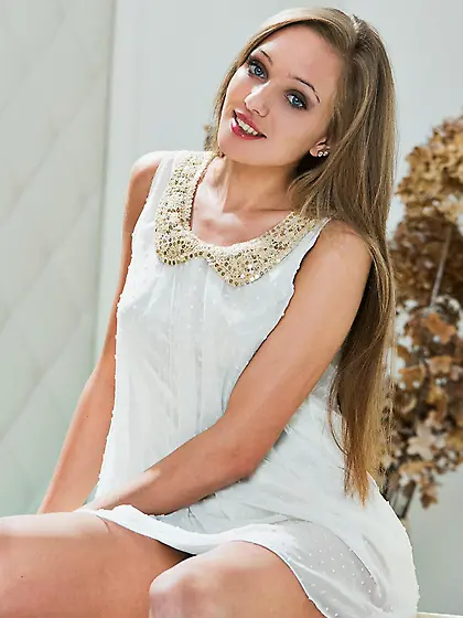 MetArt sample gallery featuring: Tayra A