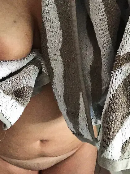 German exgf chubby horny babe