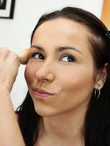 Sonia Red and Dido play with each others lesbian pussies in the