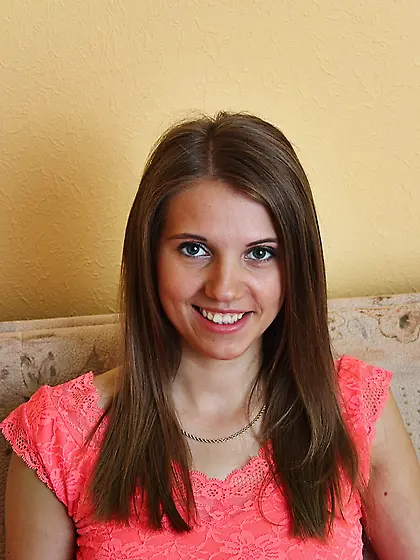 Girl with wonderful naked butt Sandra J is also demonstrating th