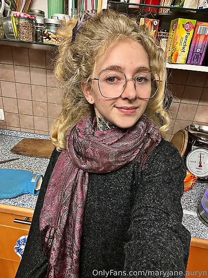 Maryjane Auryn