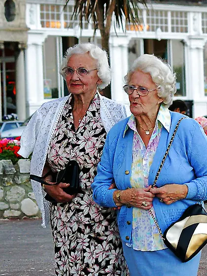 Real mature old damsel (OLD -MATURE PLUMPER )