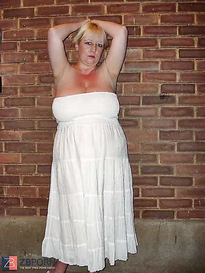 Jo Juggs British PLUMPER