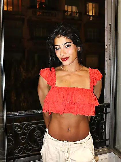 how would you handle hot bratty buff slut sara?