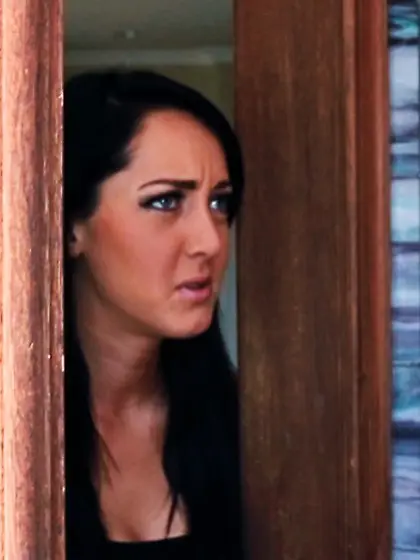 Pretty slim teen creampie