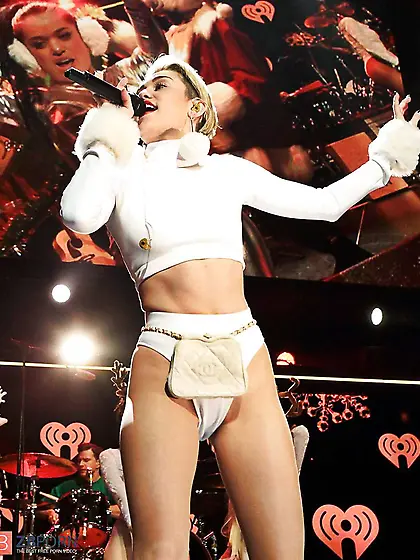 Miley Cyrus - This Biotch needs a rock-hard Penetrate