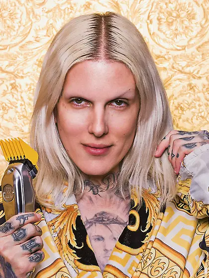 Jeffree Star tattooed makeup twink
