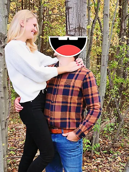 Skinny Melissa gets totally naked on the GGW bus