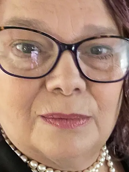 Me ready for some sucking and fucking.